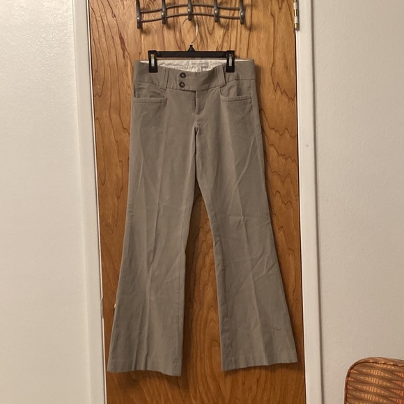 Banana Republic Khaki wide leg trousers. size 0 short. - Picture 2 of 5